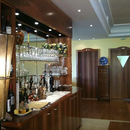 Costabella 산 제노 디 몬타냐