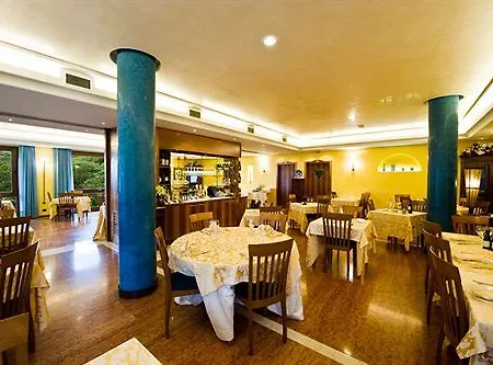 Szálloda Costabella 3*
