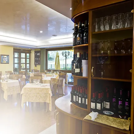 Szálloda Costabella 3*