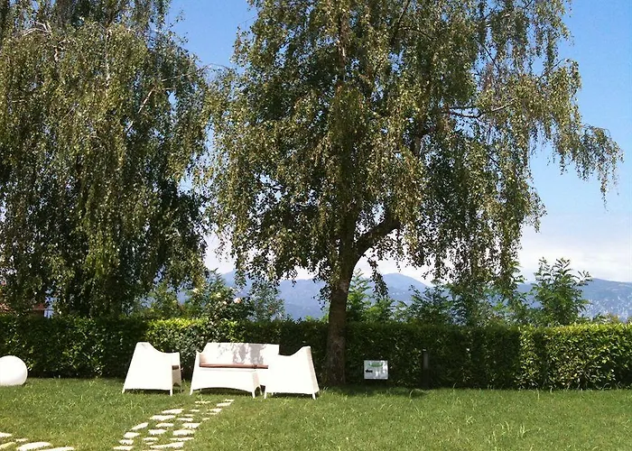 Hotell Costabella San Zeno di Montagna
