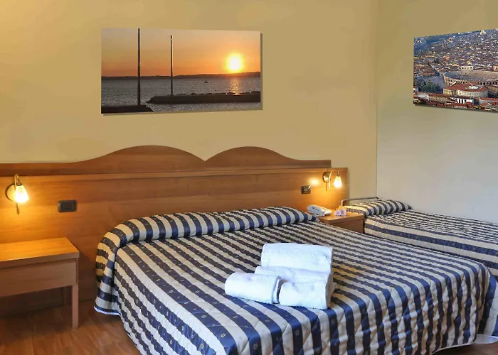 Costabella 3*