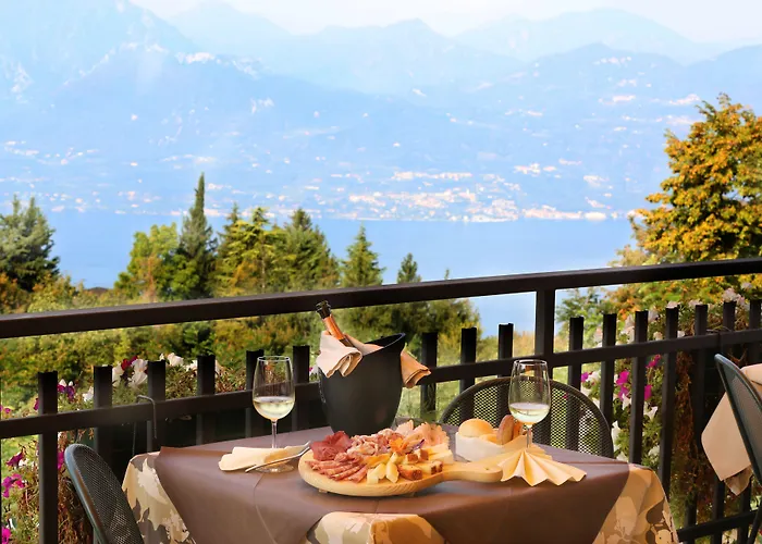 Hotel Costabella San Zeno di Montagna