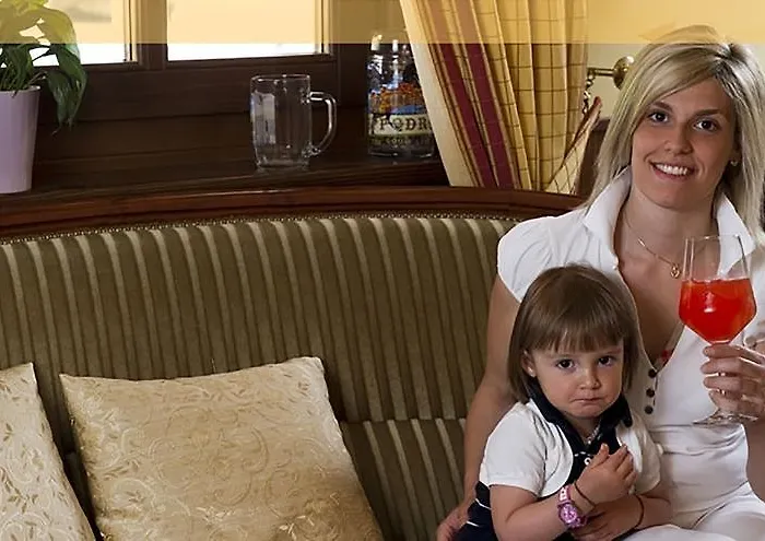 Hotel Costabella San Zeno di Montagna